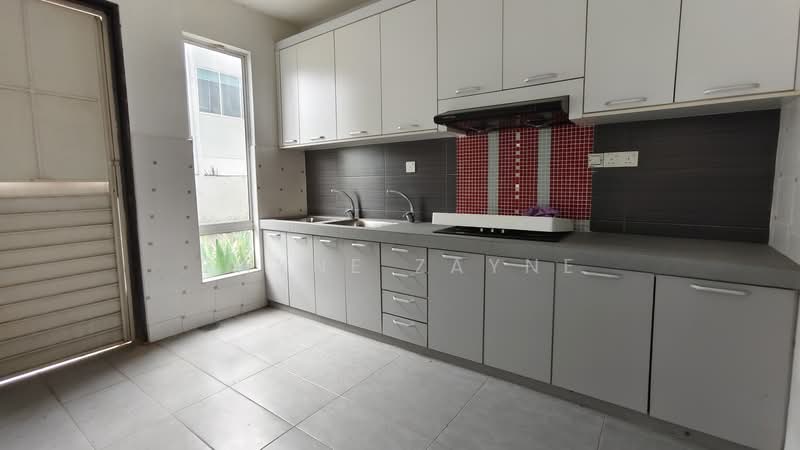 Bungalow House for Sale in Damansara Heights (Kuala Lumpur) - Zayne Zayne - Kitchen - PropertyGuru.com.my