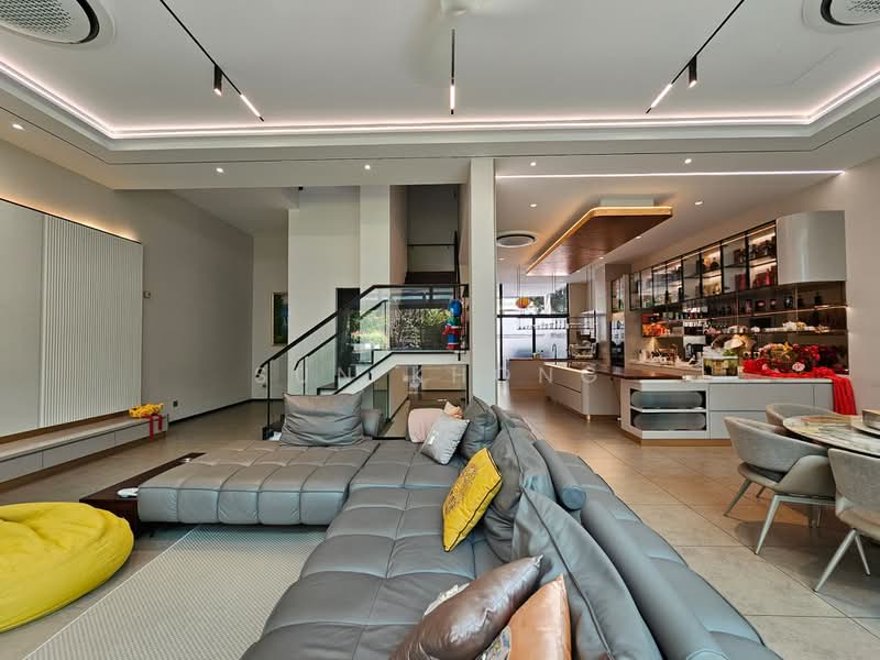 3.5-storey Terraced House for Sale in The Mansions (Desa Parkcity) - Sun Khong - Living Room - PropertyGuru.com.my