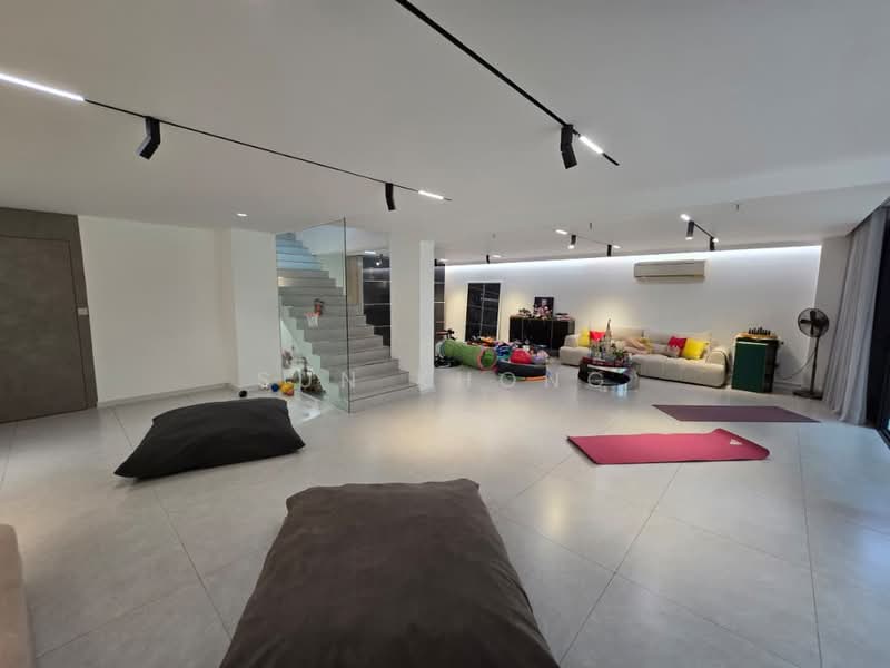3.5-storey Terraced House for Sale in The Mansions (Desa Parkcity) - Sun Khong - Living Room - PropertyGuru.com.my
