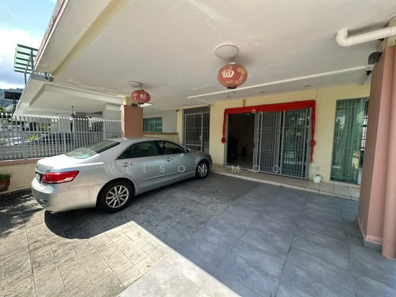 2.5-storey Terraced House for Sale in Sering Ukay (Ampang) - Welson Moo - Exterior - PropertyGuru.com.my
