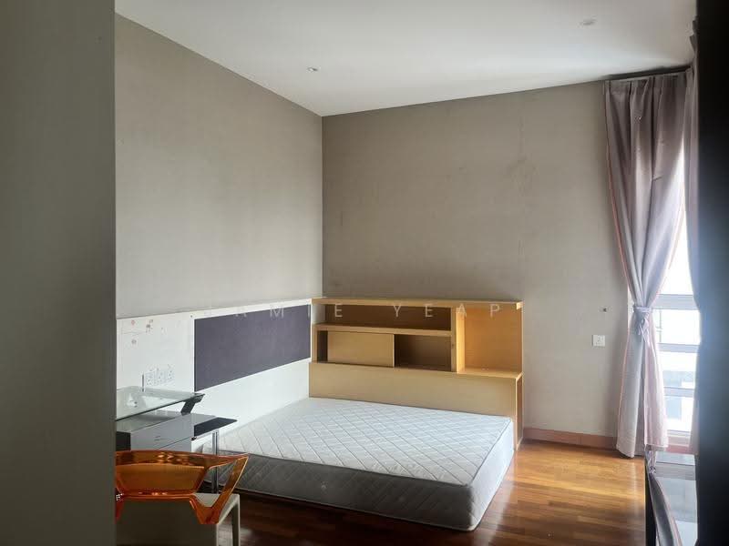 Kondominium untuk Disewa di 9 Bukit Utama Condominium - Jamie Yeap - Bedroom - PropertyGuru.com.my