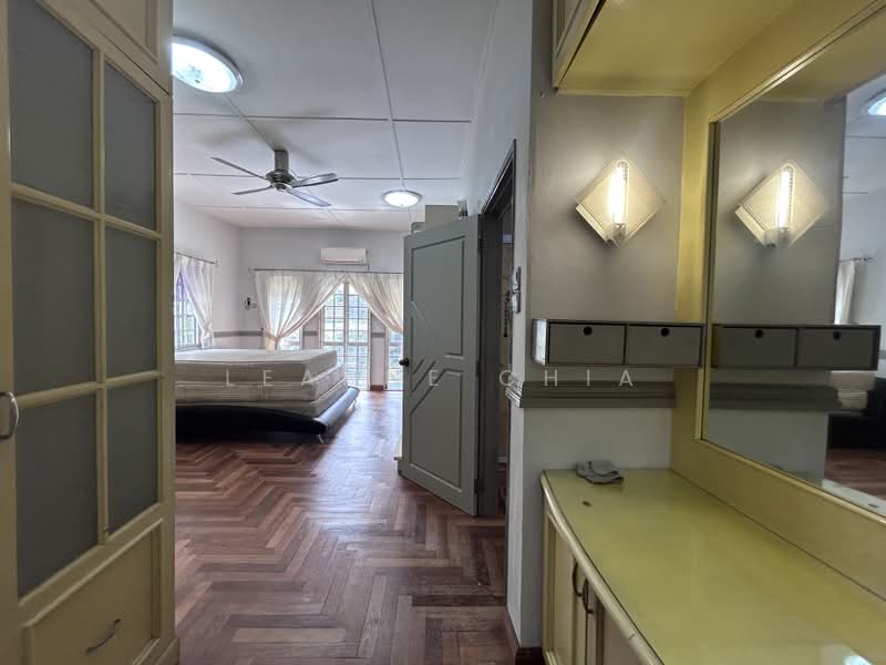 Rumah Berkembar untuk Dijual di Seksyen 9 (Shah Alam) - Leanne Chia - Bedroom - PropertyGuru.com.my