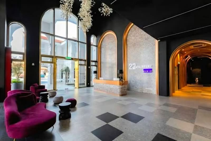 Kondominium untuk Dijual di 22 Macalisterz - Aaron Ooi - Lobby - PropertyGuru.com.my