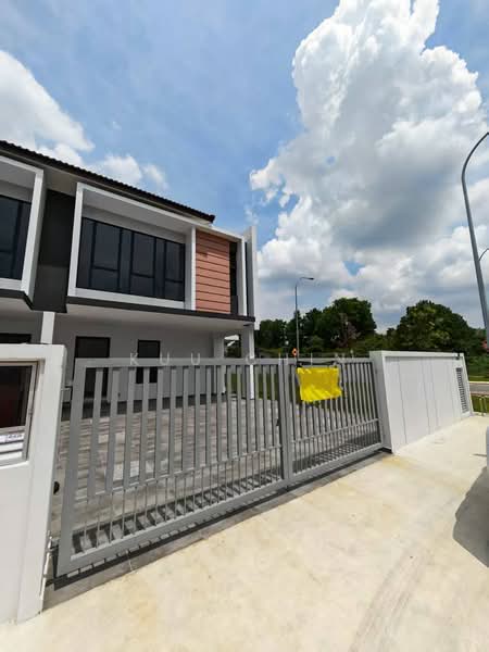 Rumah Teres untuk Dijual di Taman Desa Tebrau (Tebrau) - Kuu Chin - Exterior - PropertyGuru.com.my