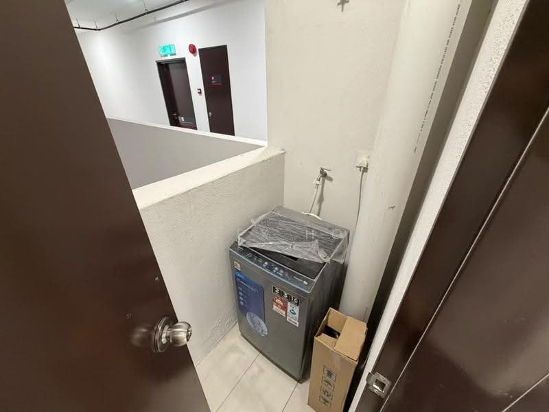 Condominium for Rent at The Jalil (Bayu Jalil) - Alex Ho - Corridor - PropertyGuru.com.my