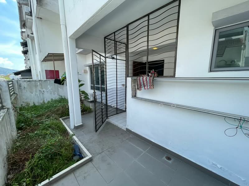 2.5-storey Terraced House for Sale in Sering Ukay (Ampang) - Welson Moo - Exterior - PropertyGuru.com.my