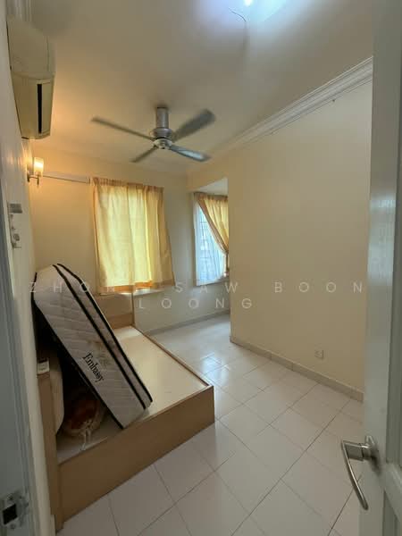 Semi-Detached House for Sale in Bukit Gambir (Gelugor) - Zhonl Saw Boon Loong - Bedroom - PropertyGuru.com.my