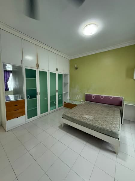 Semi-Detached House for Sale in Bukit Gambir (Gelugor) - Zhonl Saw Boon Loong - Bedroom - PropertyGuru.com.my