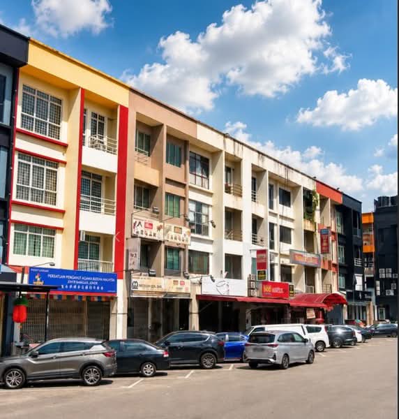Shop / Office for Sale in Bandar Baru Permas Jaya (Permas Jaya) - Kimi Kiu - PropertyGuru.com.my