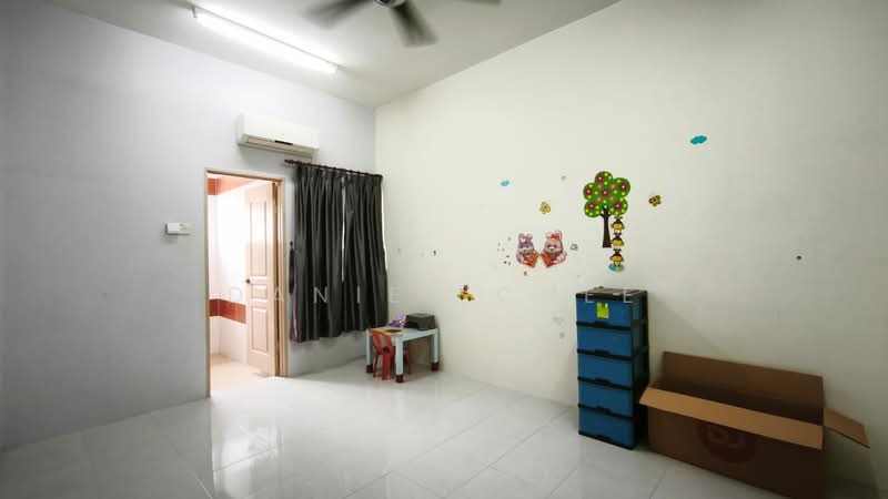 2-storey Terraced House for Sale in Ipoh (Perak) - Daniel Chee - Bedroom 3 - PropertyGuru.com.my