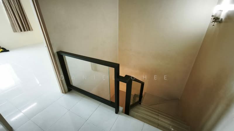2-storey Terraced House for Sale in Ipoh (Perak) - Daniel Chee - Stairway - PropertyGuru.com.my