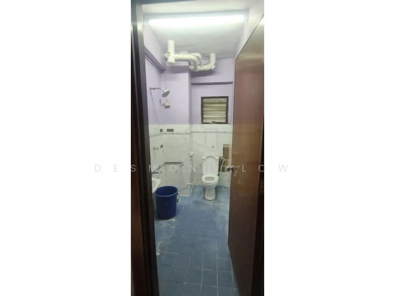 Kondominium untuk Disewa di Bukit Pandan Kondominium 1 - Desmond Low - Bathroom - PropertyGuru.com.my