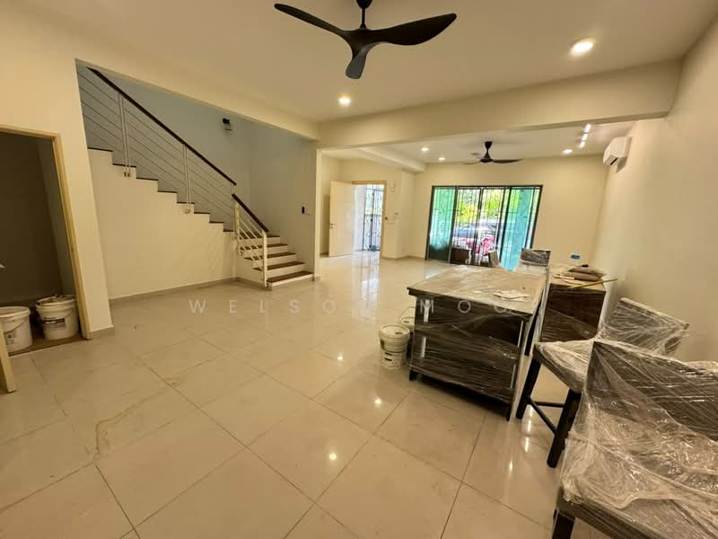 Rumah Teres 2-Tingkat untuk Dijual di Sering Ukay (Ampang) - Welson Moo - Living Room - PropertyGuru.com.my