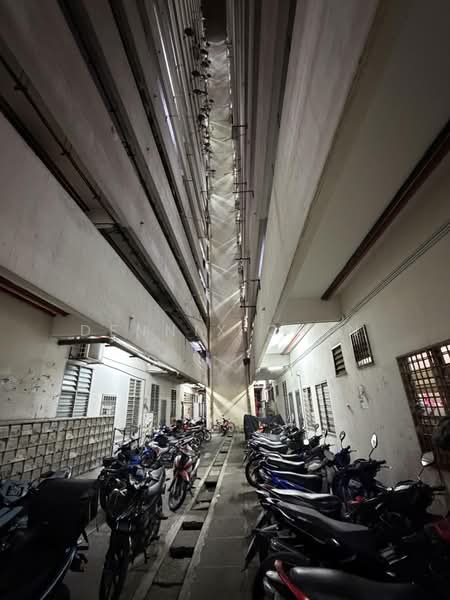 Flat for Rent at Pandan Ria (Block D) - Dennix Chin - Exterior - PropertyGuru.com.my