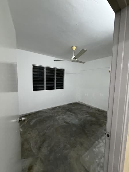 Flat for Rent at Pandan Ria (Block D) - Dennix Chin - Interior - PropertyGuru.com.my
