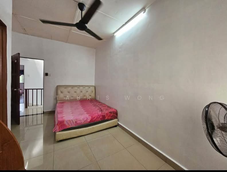 Rumah Teres 2-Tingkat untuk Disewa di Taman Sentosa (Klang) - Tabris Wong - Bedroom - PropertyGuru.com.my