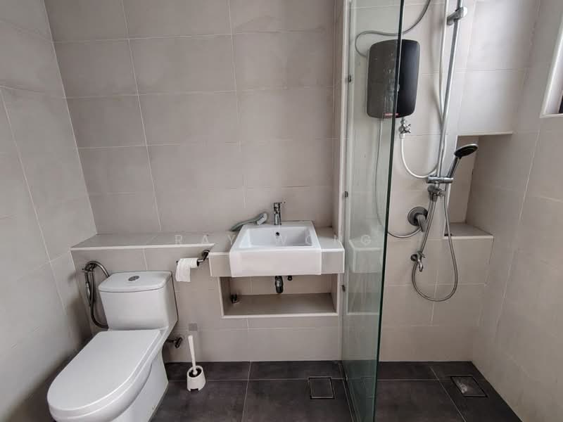 Rumah Kluster untuk Disewa di Taman Ekoflora (Johor Bahru) - Ray Wong - Bathroom - PropertyGuru.com.my