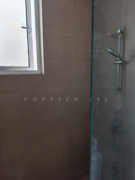 Kondominium untuk Disewa di Tropicana Bay Residences - Correen Lee - Bathroom - PropertyGuru.com.my