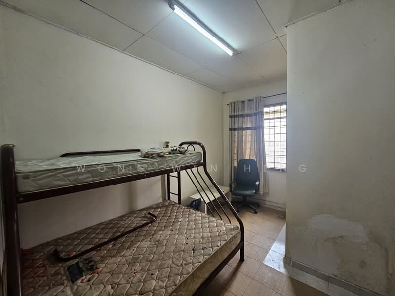 Rumah Teres 2-Tingkat untuk Dijual di Bandar Putra Permai (Seri Kembangan) - Wong Wen Heng - Bedroom - PropertyGuru.com.my