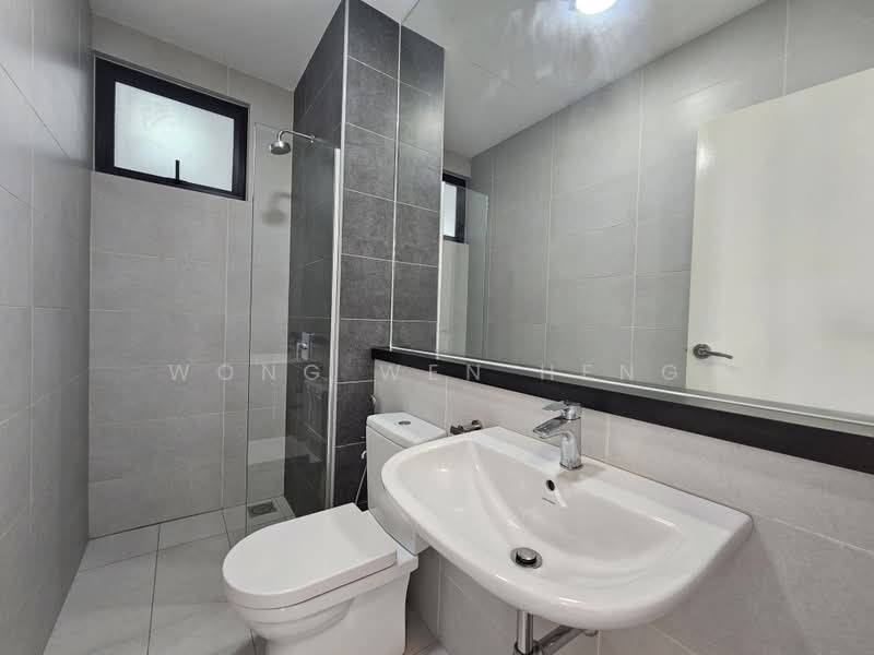 Service Residence for Rent at Lavile Kuala Lumpur - Wong Wen Heng - Bathroom - PropertyGuru.com.my