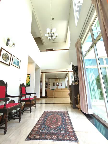 Bungalow House untuk Dijual di Bukit Damansara (Damansara Heights) - Zayne Zayne - Entrance - PropertyGuru.com.my