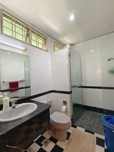 Bungalow House for Sale in Bukit Damansara (Damansara Heights) - Zayne Zayd - Bathroom - PropertyGuru.com.my