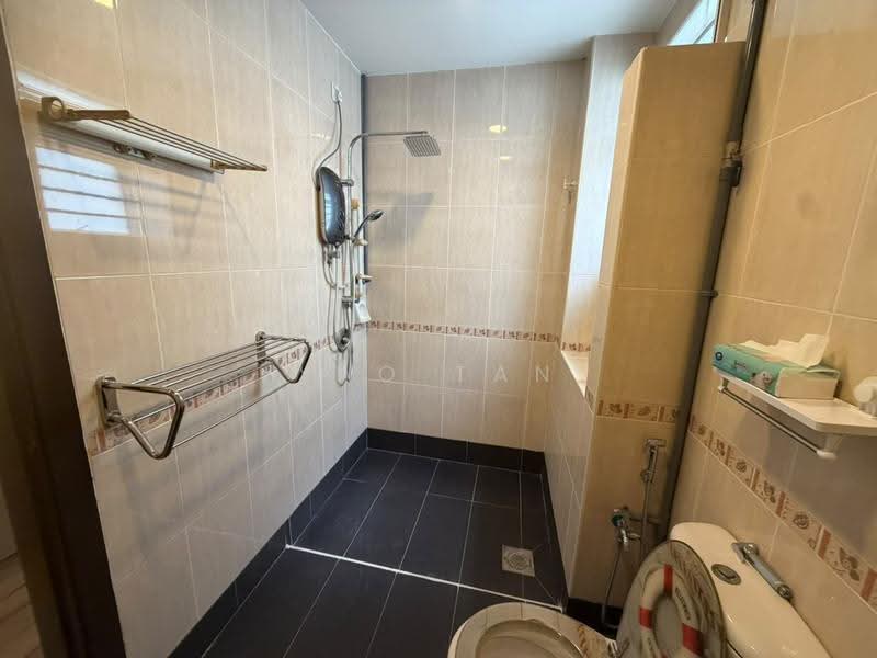 Zero-Lot Bungalow for Sale in Bukit Rimau (Shah Alam) - Yao Tan - Bathroom - PropertyGuru.com.my