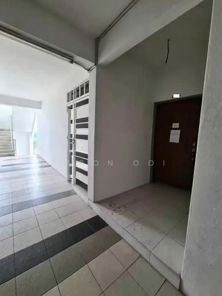 Pangsapuri untuk Dijual di Pinang Laguna - Aaron Ooi - Entrance - PropertyGuru.com.my