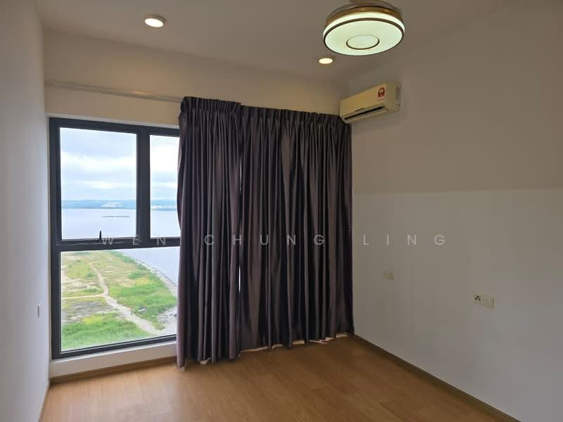 Condominium for Sale at Kings Bay @ Country Garden Danga Bay - Wen Chung Ling - View - PropertyGuru.com.my