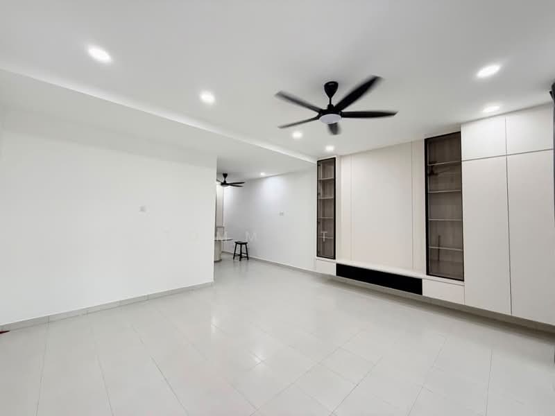 2-storey Terraced House for Sale in Taman JP Perdana (Johor Bahru) - Tommy Tai - Living Room - PropertyGuru.com.my
