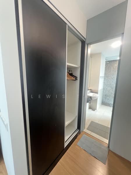 Kediaman Servis untuk Dijual di Swiss Garden Residences - Lewis Tam - Bathroom - PropertyGuru.com.my