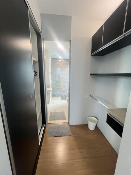 Kediaman Servis untuk Dijual di Swiss Garden Residences - Lewis Tam - Bathroom - PropertyGuru.com.my