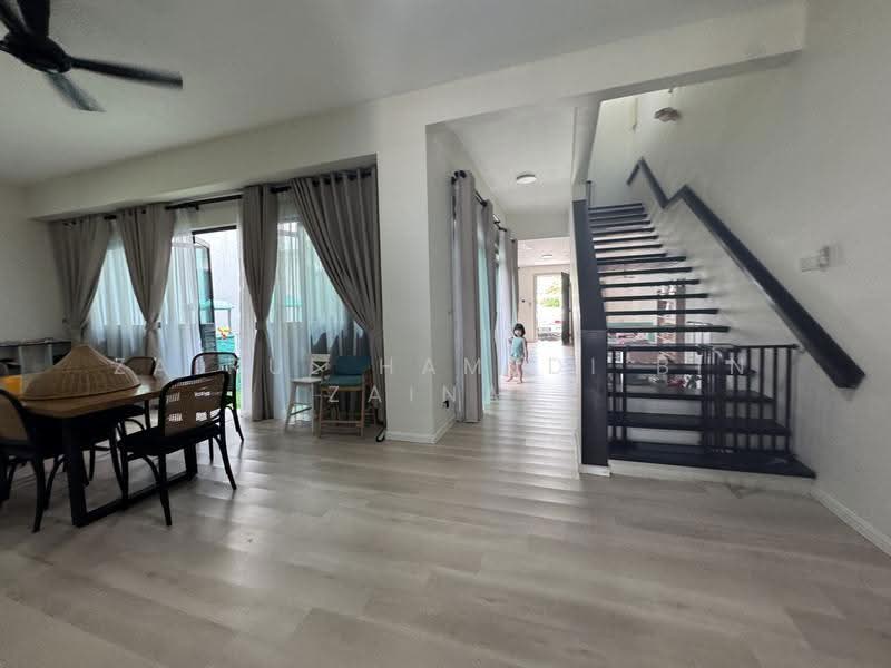 2-storey Terraced House for Sale in Taman Bukit Subang (Shah Alam) - Zairul Hamedi Bin Zainal - PropertyGuru.com.my