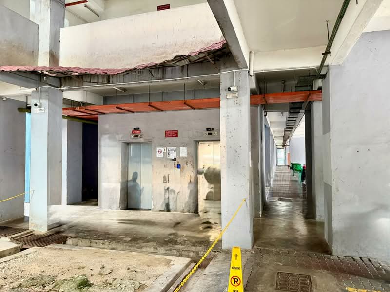 Flat for Sale at Flat Taman Bukit Angkasa - Dennix Chin - Corridor - PropertyGuru.com.my