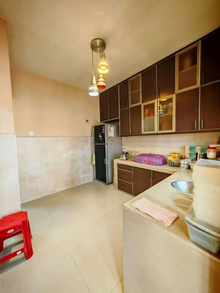 Rumah Teres untuk Dijual di Taman Segambut (Jalan Kuching) - Jasmine Ong - Kitchen - PropertyGuru.com.my