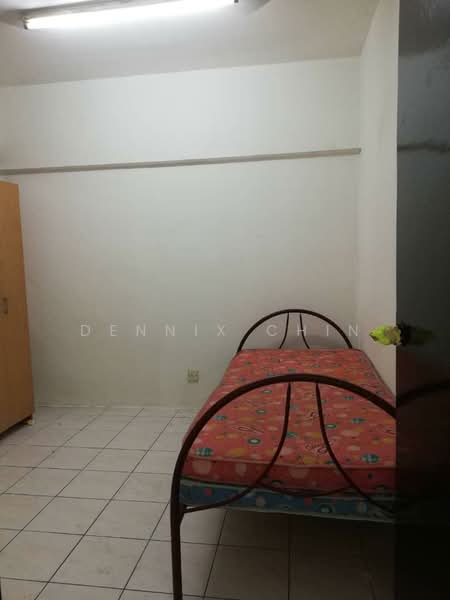Pangsapuri untuk Dijual di Pangsapuri Perdana - Dennix Chin - Bedroom - PropertyGuru.com.my