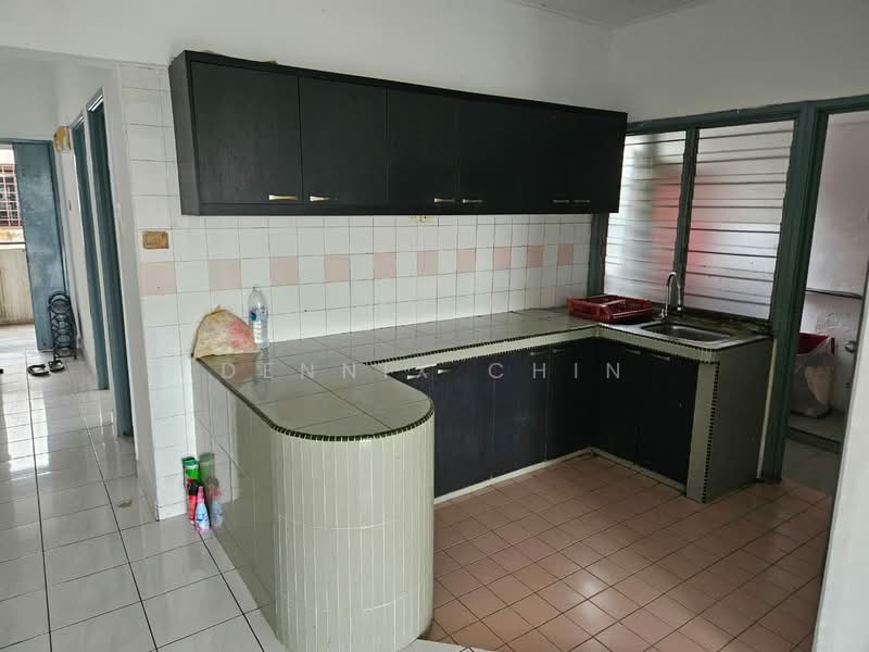 Pangsapuri untuk Dijual di Pangsapuri Perdana - Dennix Chin - Kitchen - PropertyGuru.com.my