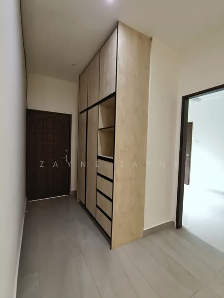 Bungalow House untuk Dijual di Damansara Heights (Kuala Lumpur) - Zayne Zayd - Entrance - PropertyGuru.com.my