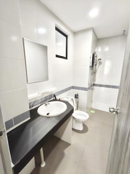 Apartment for Rent at The 1878 @ Tabuan Jaya - Nga Eng Tiong - Bathroom - PropertyGuru.com.my