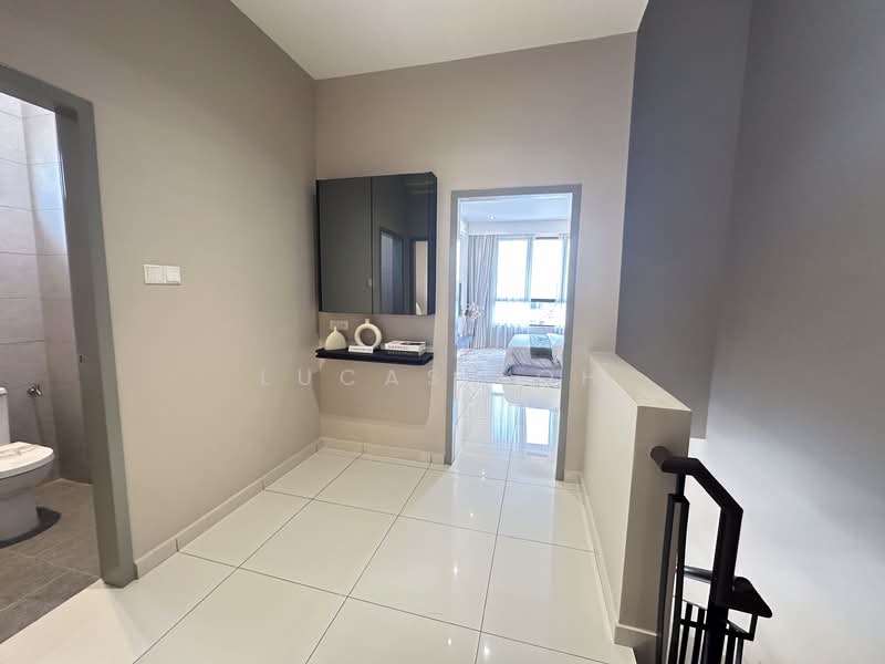 Rumah Teres untuk Dijual di Johor Bahru (Johor) - Lucas Loh - Corridor - PropertyGuru.com.my