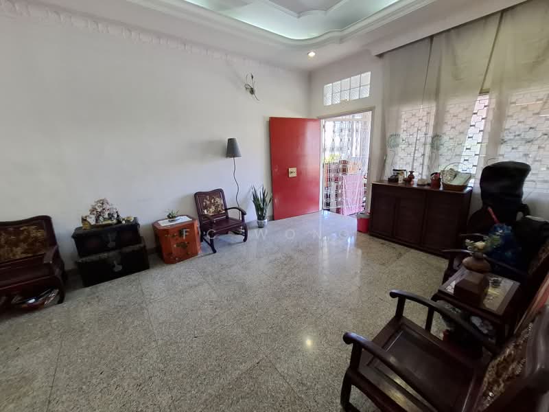 Rumah Teres 1-Tingkat untuk Dijual di Seksyen 22 (Petaling Jaya) - FC Wong - Living Room - PropertyGuru.com.my