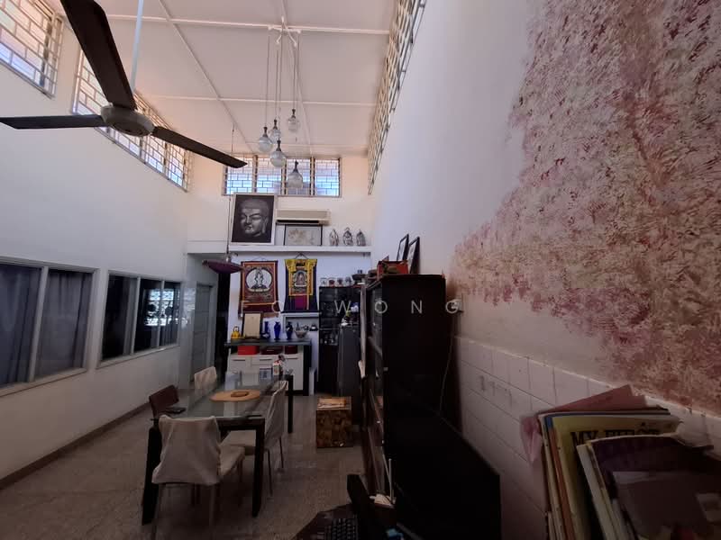 Rumah Teres 1-Tingkat untuk Dijual di Seksyen 22 (Petaling Jaya) - FC Wong - Living Room - PropertyGuru.com.my