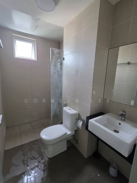 Condominium for Rent at Tropicana Bay Residences - Correen Lee - Bathroom - PropertyGuru.com.my