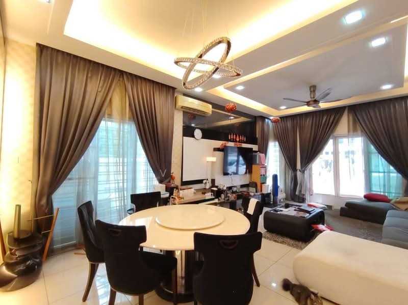 Terraced House for Sale in Bandar Seri Alam (Masai) - Elvis Sim - Living Room - PropertyGuru.com.my