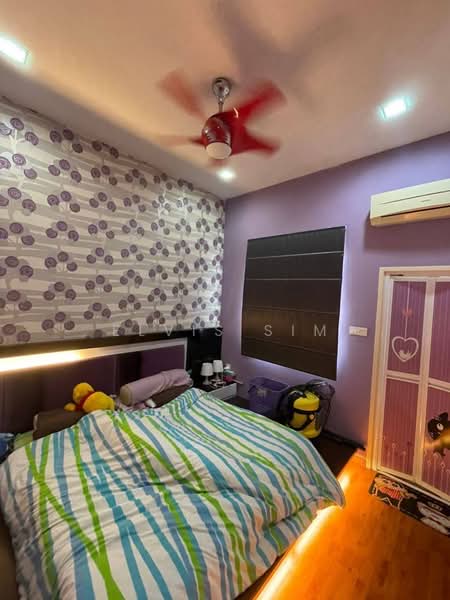 Terraced House for Sale in Bandar Seri Alam (Masai) - Elvis Sim - Bedroom - PropertyGuru.com.my