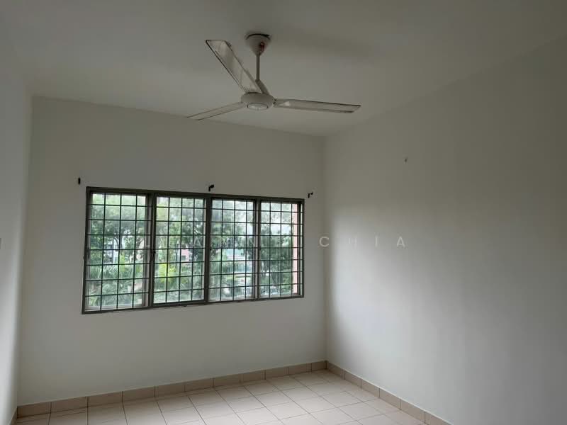 Pangsapuri untuk Disewa di Sri Bayu Apartments - Leanne Chia - Bedroom - PropertyGuru.com.my