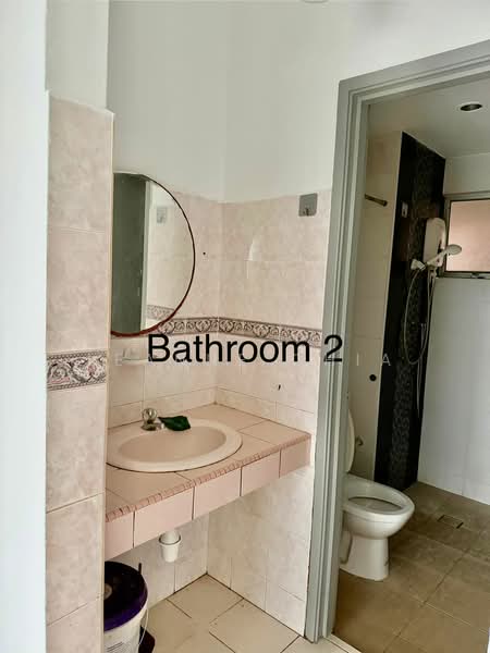 Pangsapuri untuk Disewa di Sri Bayu Apartments - Leanne Chia - Bathroom - PropertyGuru.com.my