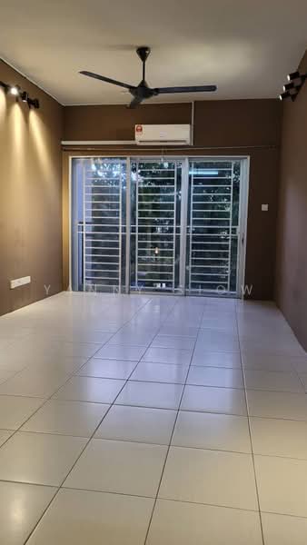 Kondominium untuk Dijual di Residensi Platinum Teratai - Yanny Siow - Living Room - PropertyGuru.com.my