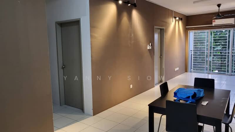 Kondominium untuk Dijual di Residensi Platinum Teratai - Yanny Siow - Living Room - PropertyGuru.com.my