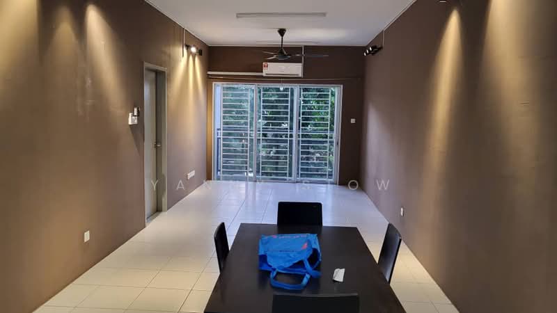 Kondominium untuk Dijual di Residensi Platinum Teratai - Yanny Siow - Dining Room - PropertyGuru.com.my